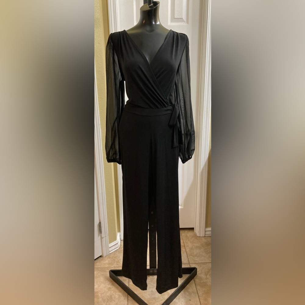 NWT New York and Company Jumpsuit Size Medium